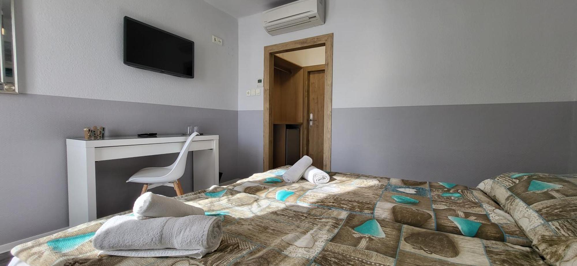 Doris Hotel Siófok Buitenkant foto