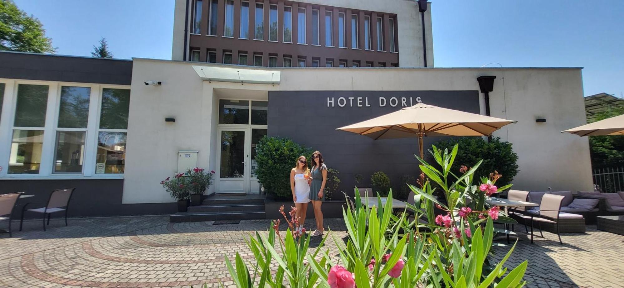 Doris Hotel Siófok Buitenkant foto